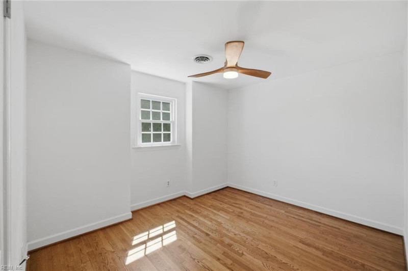 Photo 29 of 49 residential for sale in Virginia Beach virginia