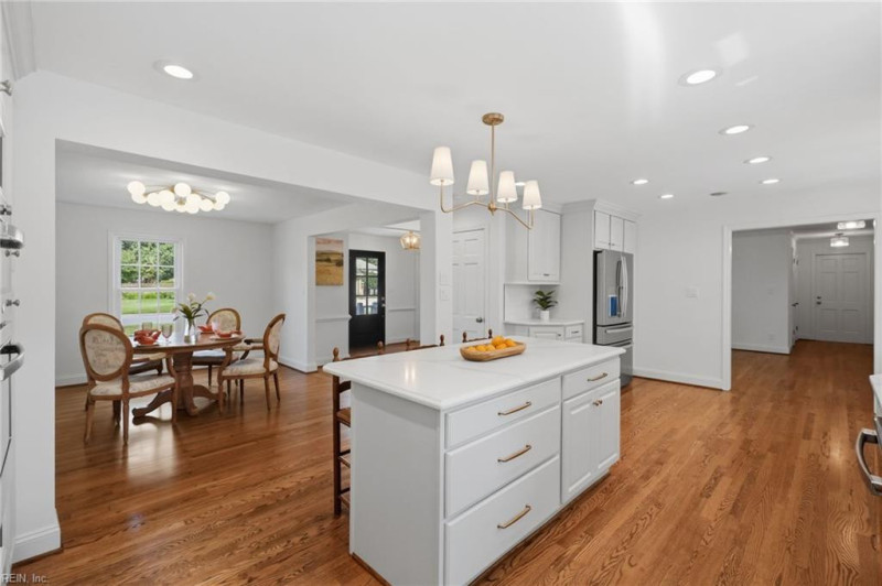 Photo 6 of 49 residential for sale in Virginia Beach virginia