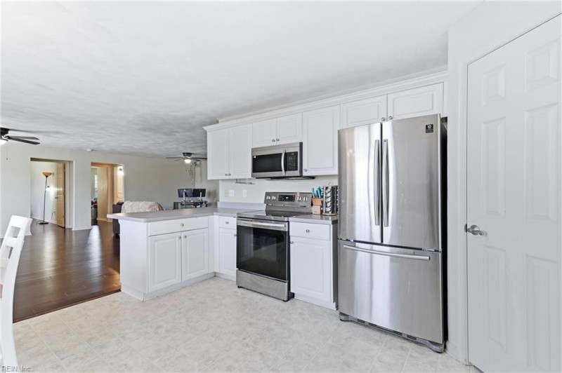 Photo 2 of 42 residential for sale in Virginia Beach virginia