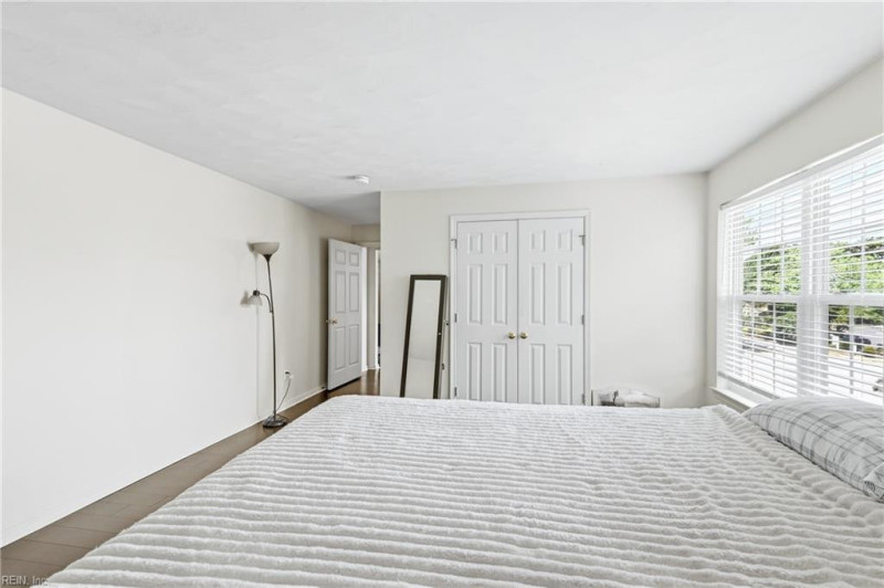 Photo 24 of 42 residential for sale in Virginia Beach virginia