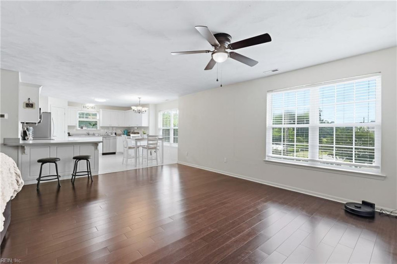 Photo 8 of 42 residential for sale in Virginia Beach virginia