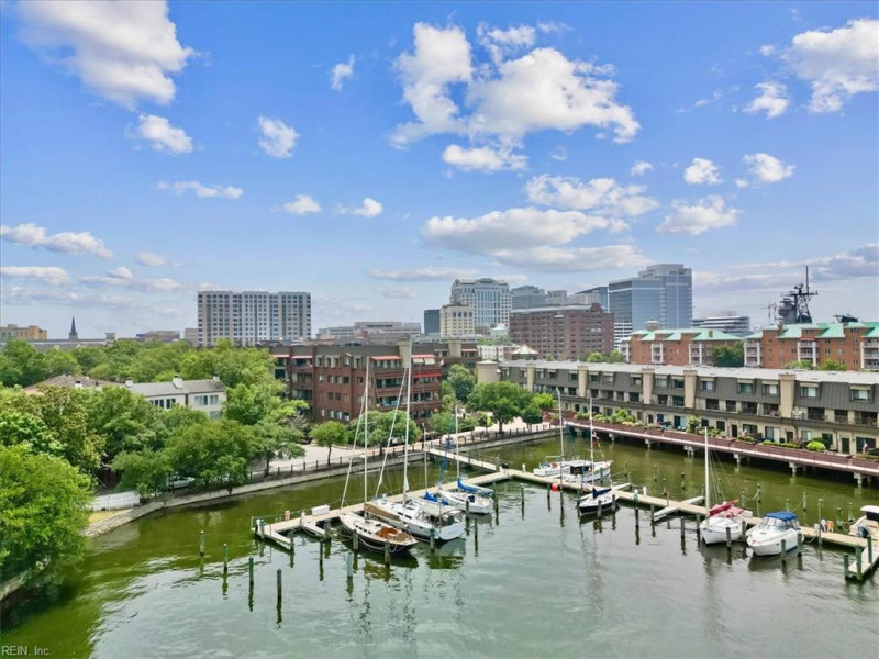 Photo 27 of 39 residential for sale in Norfolk virginia