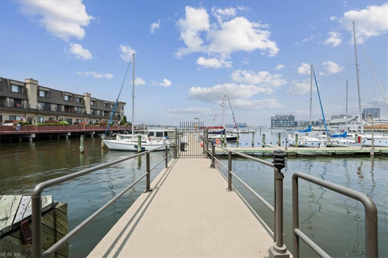 Photo 31 of 39 residential for sale in Norfolk virginia