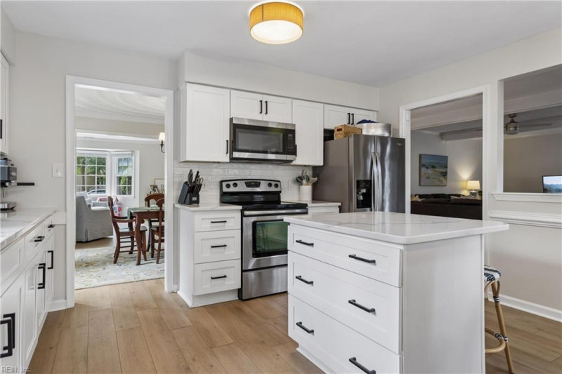 Photo 17 of 50 residential for sale in Newport News virginia