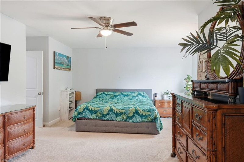 Photo 15 of 29 residential for sale in Virginia Beach virginia