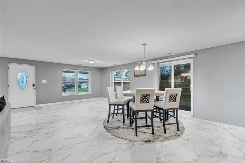 Photo 14 of 20 residential for sale in Virginia Beach virginia