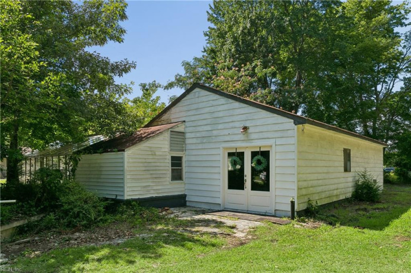 Photo 43 of 45 residential for sale in York County virginia Photo 43 of 45 residential for sale in York County virginia
