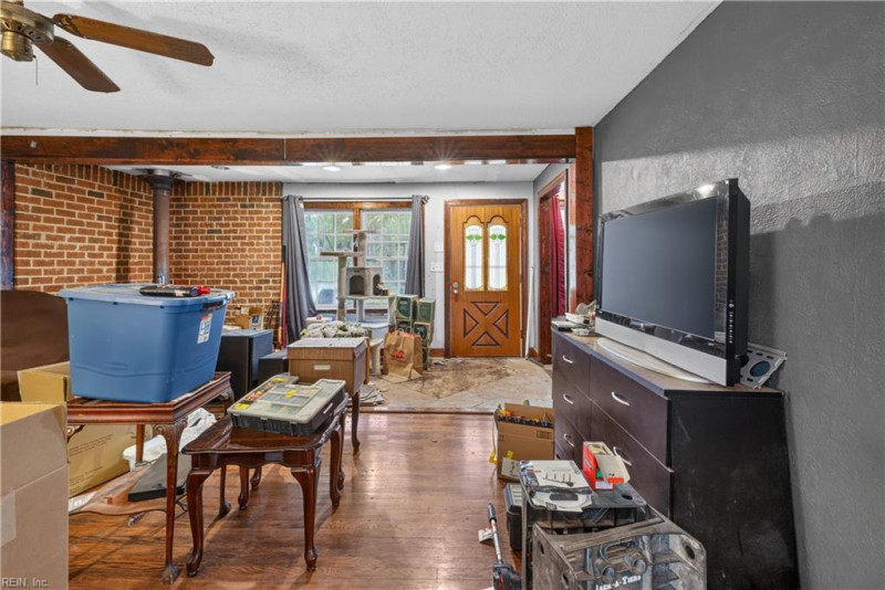 Photo 29 of 39 residential for sale in Norfolk virginia