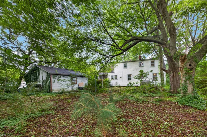 Photo 34 of 39 residential for sale in Norfolk virginia
