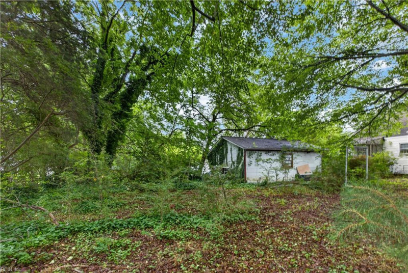Photo 36 of 39 residential for sale in Norfolk virginia