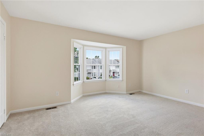 Photo 16 of 37 residential for sale in Virginia Beach virginia