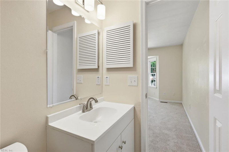Photo 20 of 37 residential for sale in Virginia Beach virginia