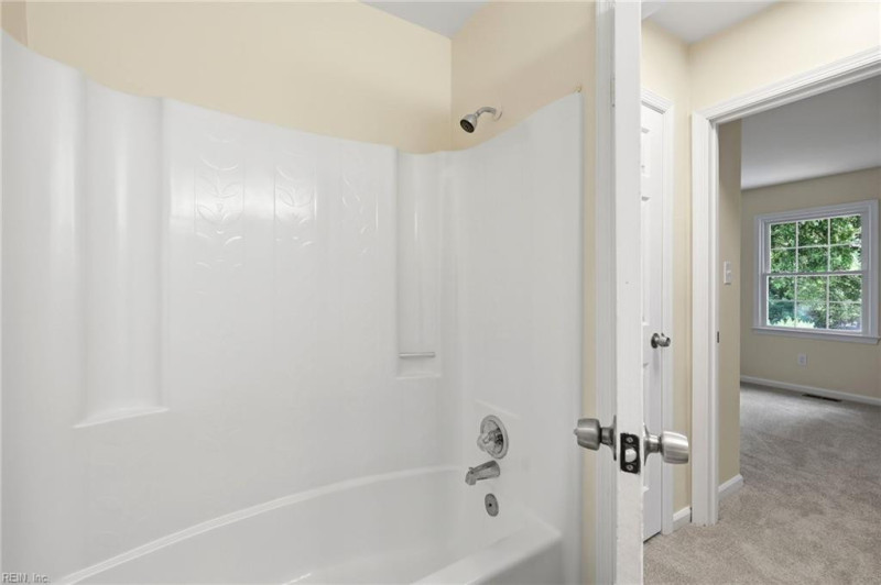 Photo 25 of 37 residential for sale in Virginia Beach virginia