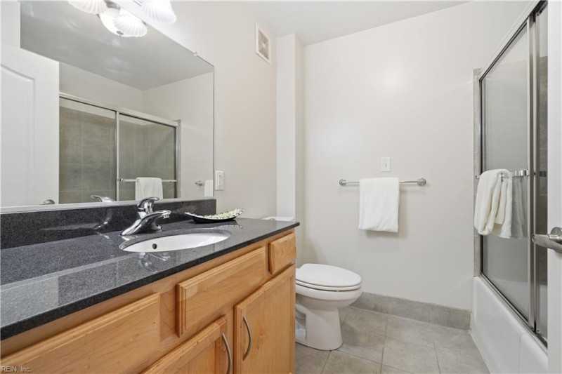 Photo 15 of 36 residential for sale in Norfolk virginia