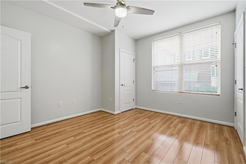 Photo 18 of 36 residential for sale in Norfolk virginia