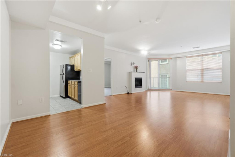 Photo 3 of 36 residential for sale in Norfolk virginia