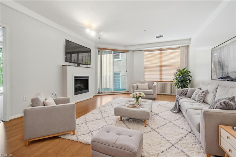 Photo 9 of 36 residential for sale in Norfolk virginia