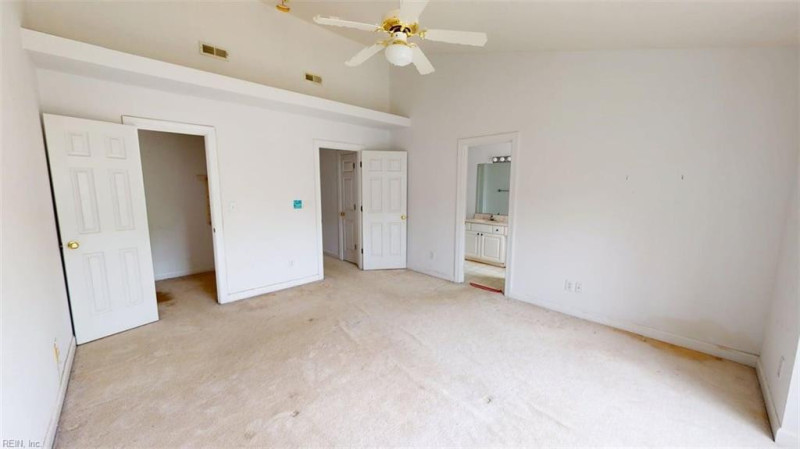 Photo 33 of 50 residential for sale in James City County virginia
