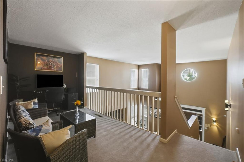 Photo 23 of 37 residential for sale in Chesapeake virginia
