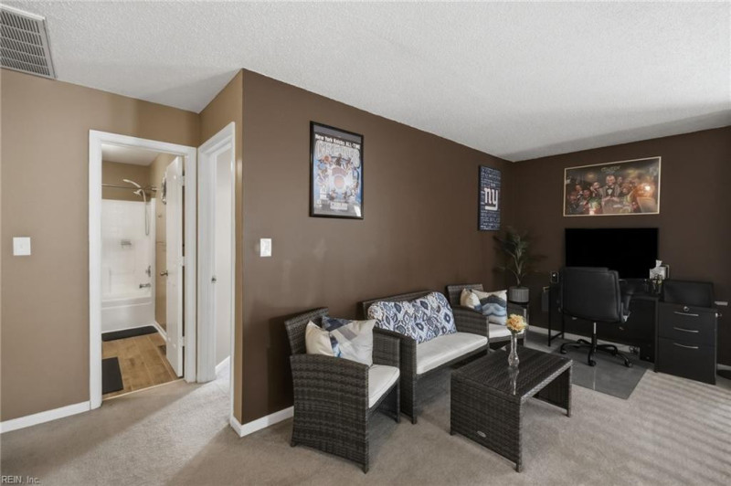 Photo 26 of 37 residential for sale in Chesapeake virginia