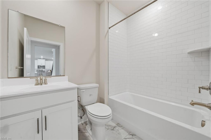 Photo 28 of 33 residential for sale in Chesapeake virginia