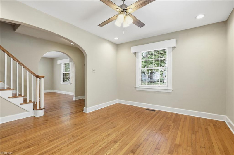 Photo 2 of 40 residential for sale in Norfolk virginia
