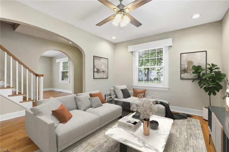 Photo 4 of 40 residential for sale in Norfolk virginia
