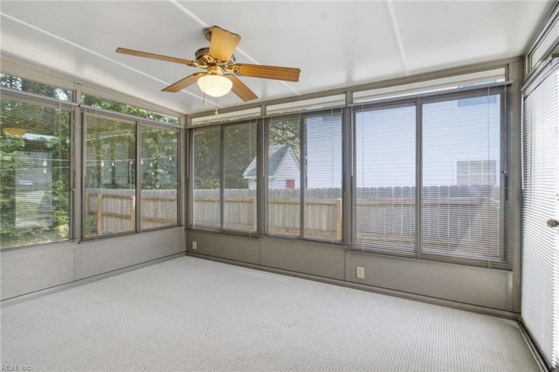 Photo 20 of 44 residential for sale in Chesapeake virginia