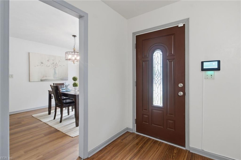Photo 34 of 44 residential for sale in Chesapeake virginia