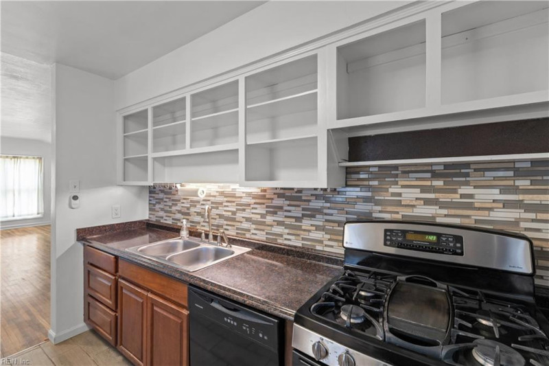 Photo 23 of 29 residential for sale in Norfolk virginia Photo 23 of 29 residential for sale in Norfolk virginia