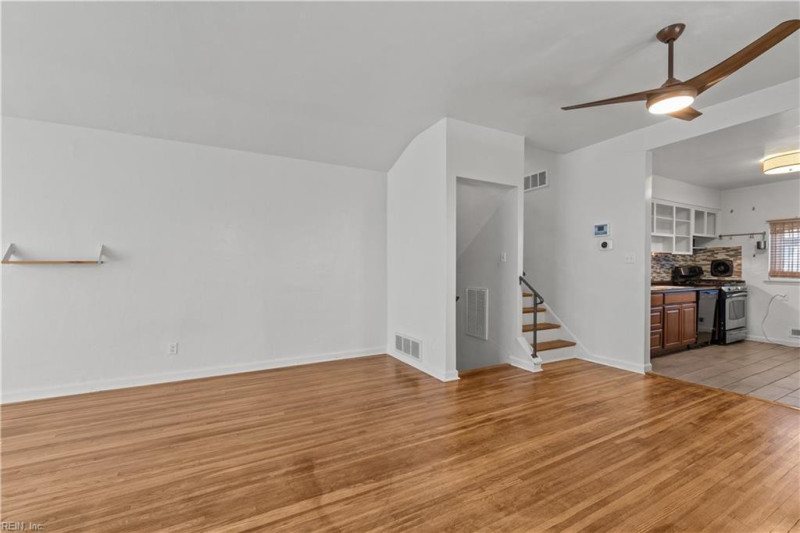 Photo 3 of 29 residential for sale in Norfolk virginia Photo 3 of 29 residential for sale in Norfolk virginia