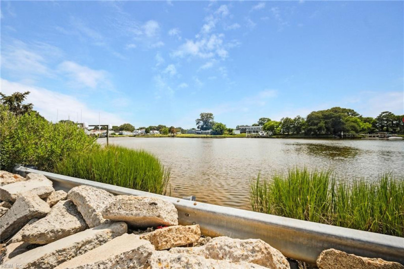 Photo 37 of 46 residential for sale in Norfolk virginia