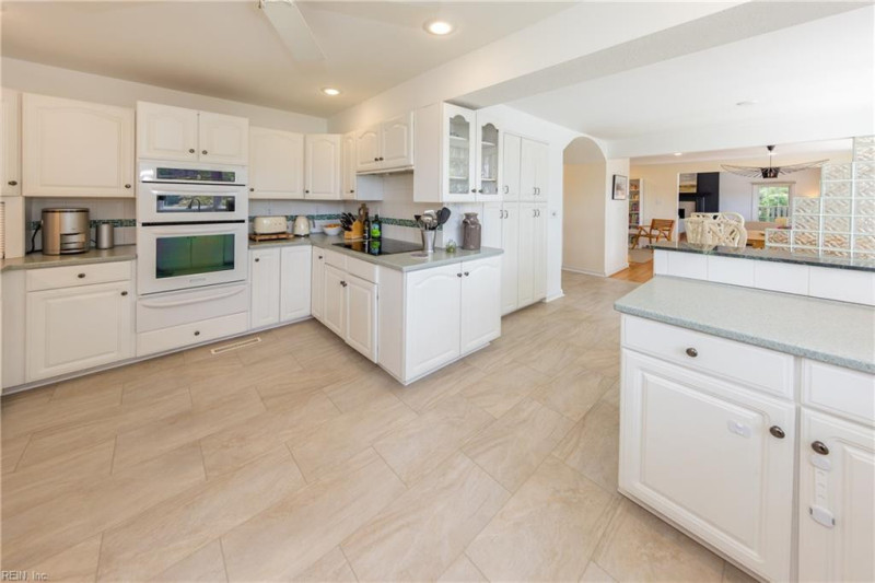 Photo 27 of 50 residential for sale in Virginia Beach virginia
