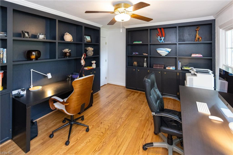 Photo 28 of 50 residential for sale in Virginia Beach virginia