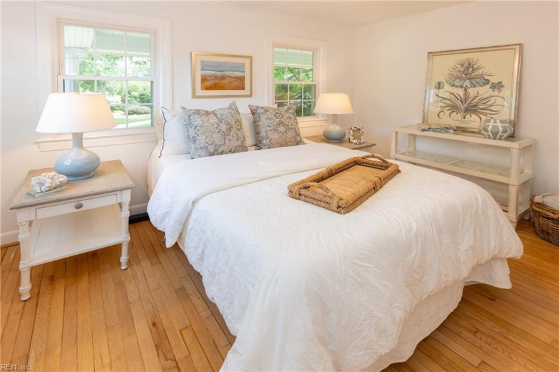Photo 33 of 50 residential for sale in Virginia Beach virginia