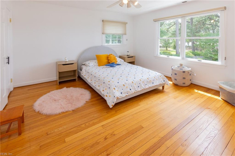 Photo 35 of 50 residential for sale in Virginia Beach virginia