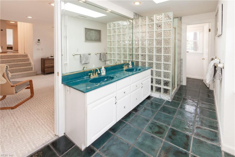 Photo 44 of 50 residential for sale in Virginia Beach virginia