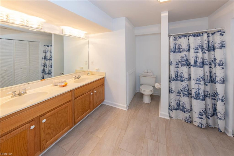 Photo 49 of 50 residential for sale in Virginia Beach virginia
