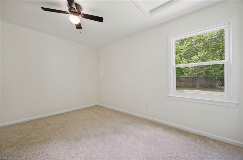 Photo 15 of 26 residential for sale in Virginia Beach virginia