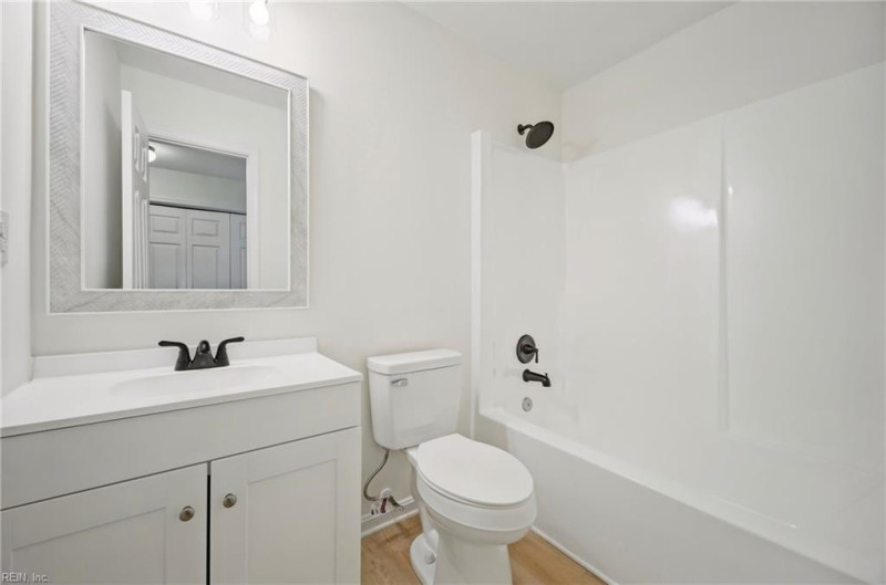 Photo 17 of 26 residential for sale in Virginia Beach virginia
