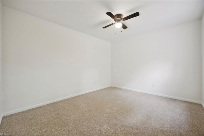 Photo 19 of 26 residential for sale in Virginia Beach virginia