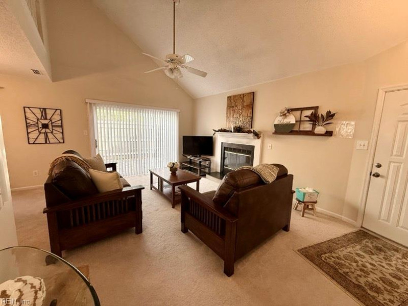 Photo 2 of 18 residential for sale in Chesapeake virginia