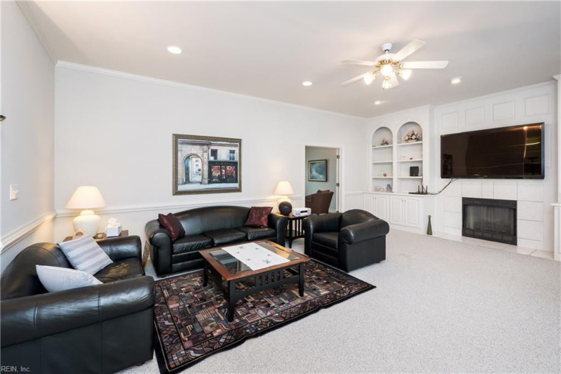 Photo 13 of 33 residential for sale in Norfolk virginia