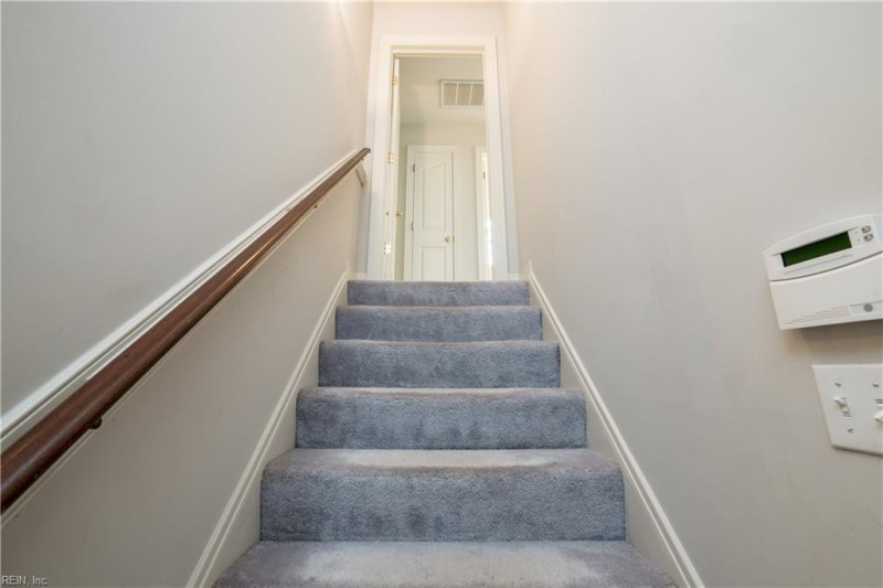 Photo 27 of 33 residential for sale in Norfolk virginia