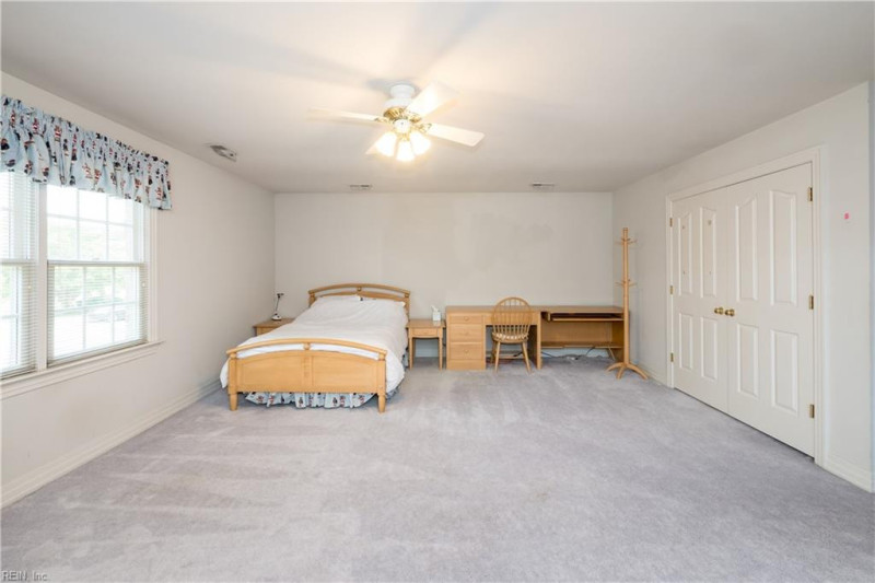 Photo 28 of 33 residential for sale in Norfolk virginia