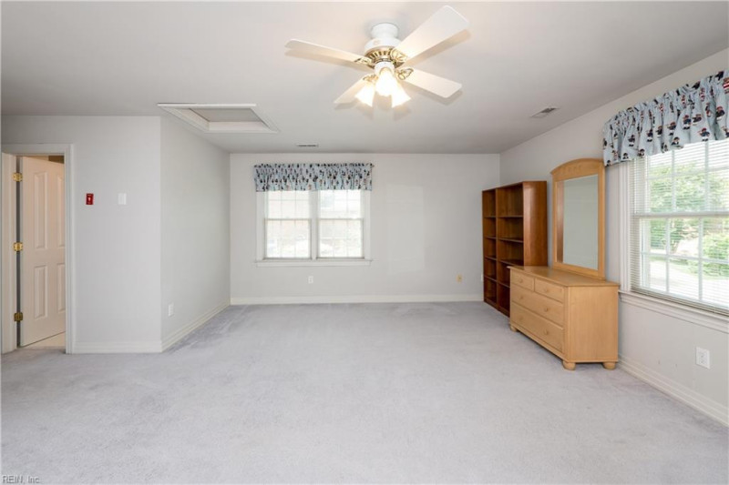 Photo 29 of 33 residential for sale in Norfolk virginia