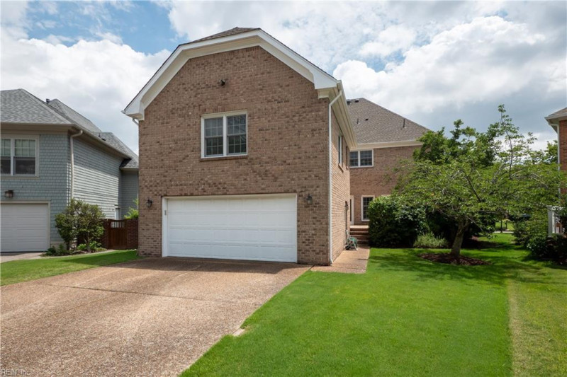 Photo 31 of 33 residential for sale in Norfolk virginia