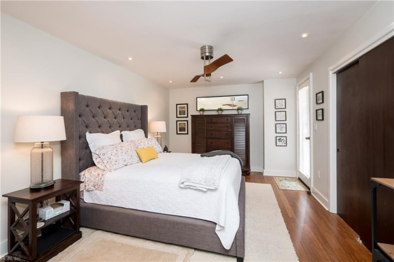 Photo 14 of 33 residential for sale in Norfolk virginia
