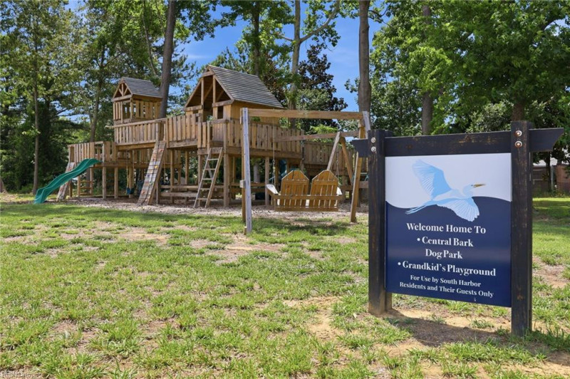 Photo 37 of 47 residential for sale in Isle of Wight County virginia