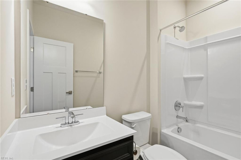 Photo 5 of 47 residential for sale in Isle of Wight County virginia